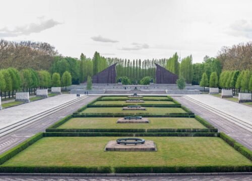 Discover Berlin A City of History, Culture, and Diversity 2