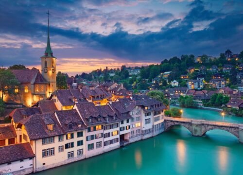 Discover Switzerland in 2 Days 11