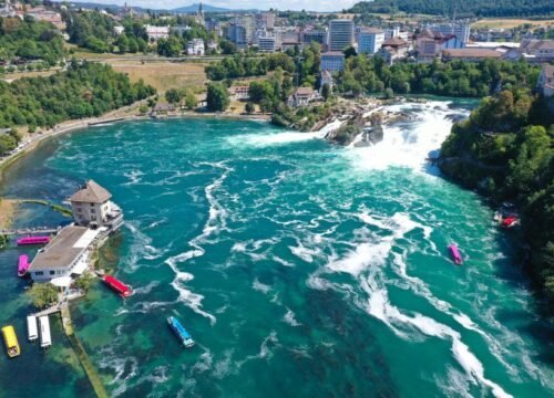 Discover Switzerland in 2 Days 4