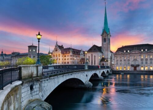 Discover Switzerland in 2 Days 9