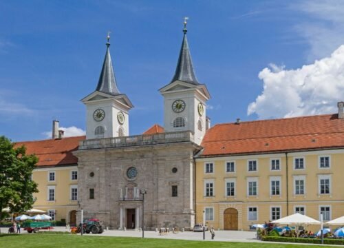 Explore Regensburg and Weltenburg 11