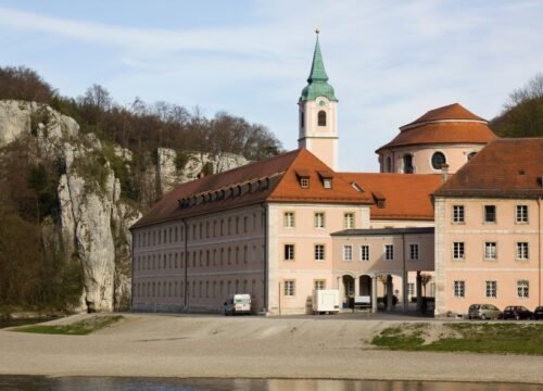 Explore Regensburg and Weltenburg 8