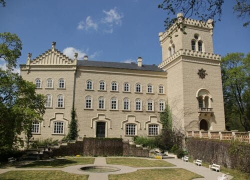 Exploring Chyše Castle: Unveiling a Hidden Gem