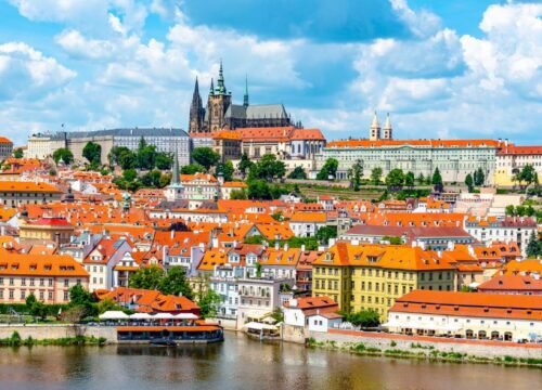 Prague Evening with Boat Trip 9